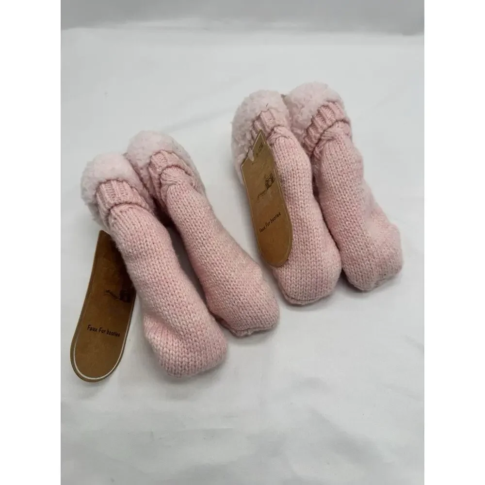 So ‘Dorable Faux Fir Lined Baby Booties Socks Pink 6-12 Mo NWT Winter Set Of 2